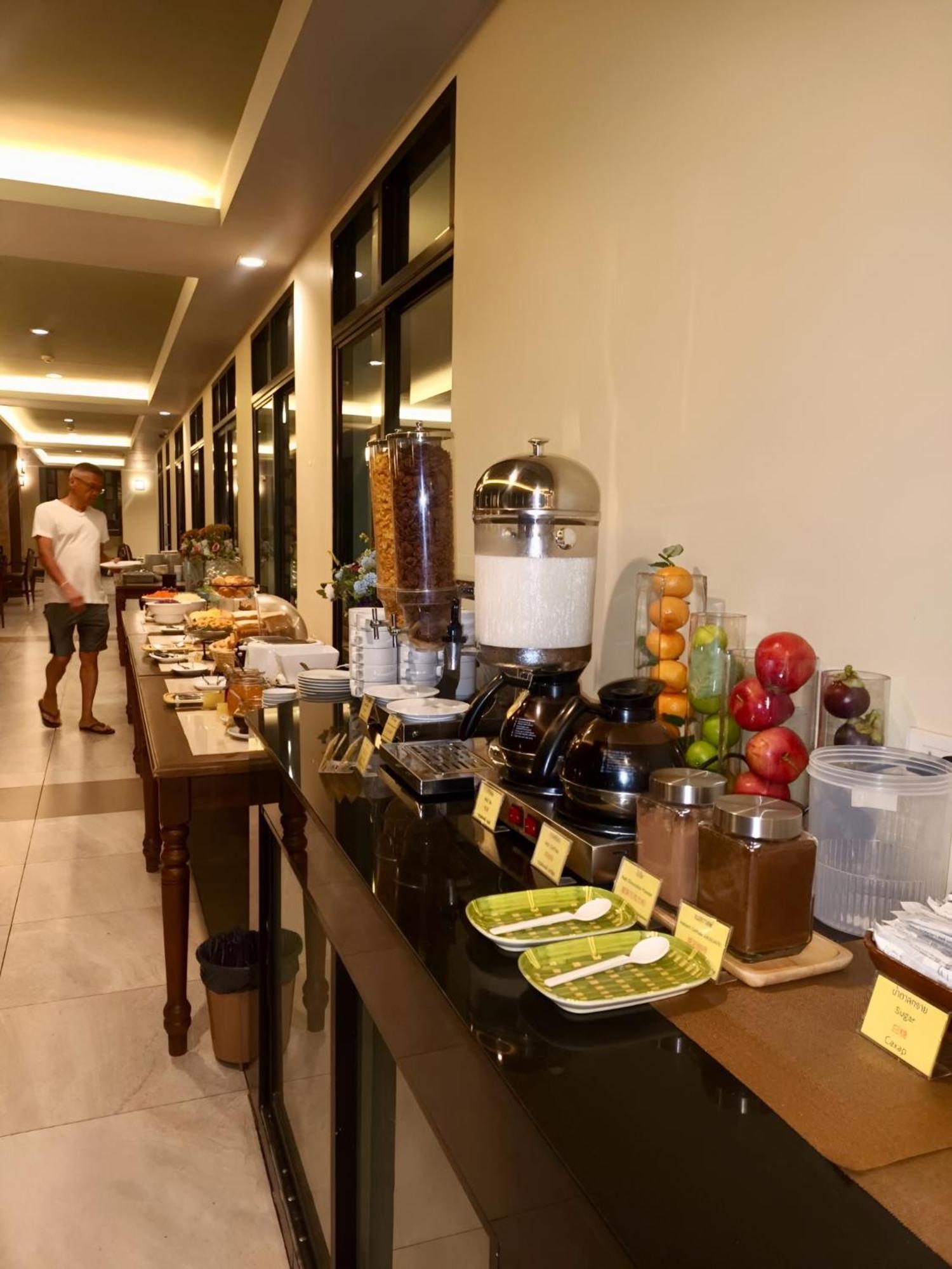 Mangrove Prestige Hotel Na Chom Thian Eksteriør bilde