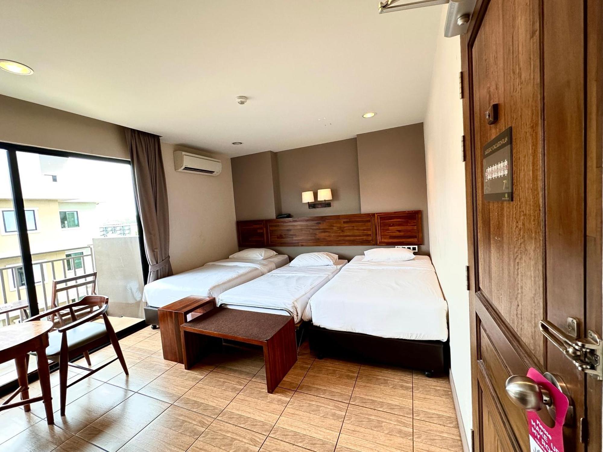 Mangrove Prestige Hotel Na Chom Thian Eksteriør bilde