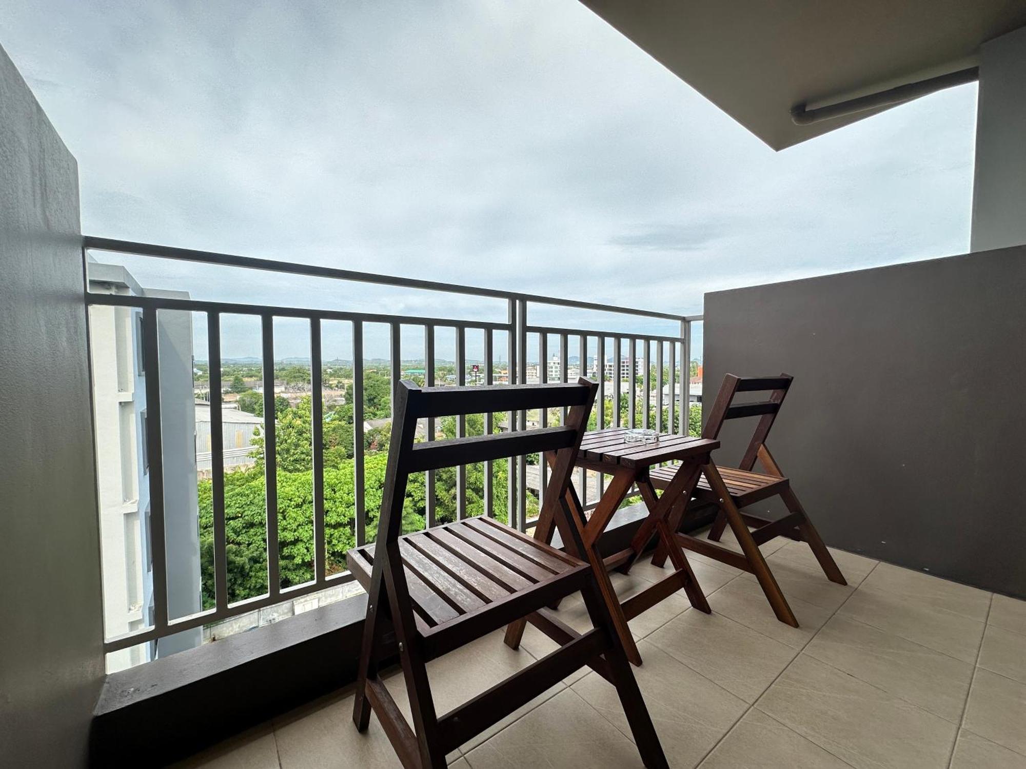 Mangrove Prestige Hotel Na Chom Thian Eksteriør bilde