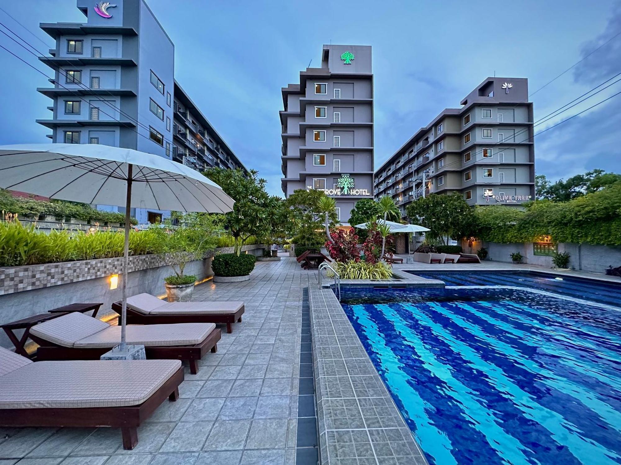 Mangrove Prestige Hotel Na Chom Thian Eksteriør bilde